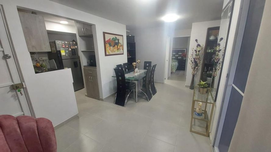 Apartamento de 2 alcobas en venta en Portales De Comfandi, Yumbo, 58 m² · foto 7 de 22