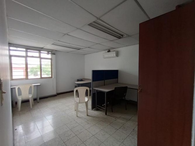 Casa de 6 alcobas en venta en La Flora, Cali, 100 m² · foto 2 de 12
