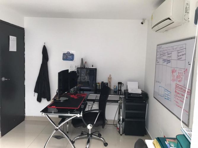 Casa de 7 alcobas en venta en San Vicente, Cali, 270 m² · foto 13 de 24