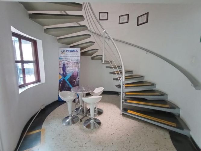 Edificio en venta en Popular, Cali, 100 m² · foto 18 de 24