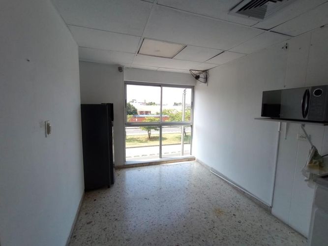 Edificio en venta en Popular, Cali, 100 m² · foto 19 de 24
