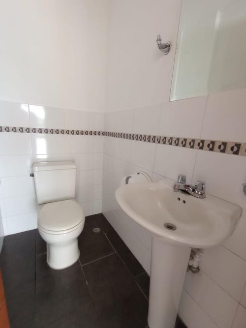 Edificio en venta en Los Libertadores, Cali, 1484 m² · foto 9 de 24