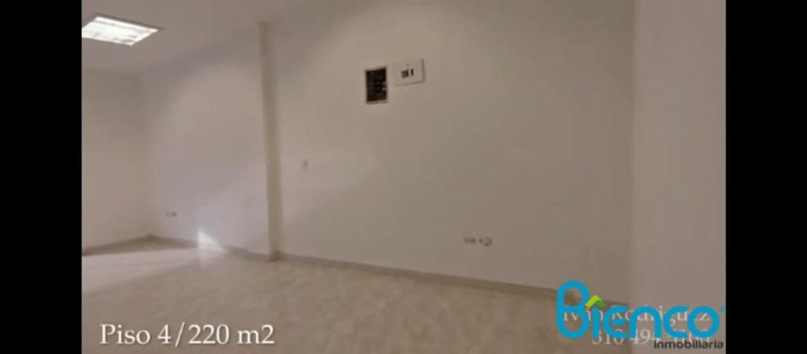 Edificio en venta en El Templete, Cali, 910 m² · foto 18 de 24