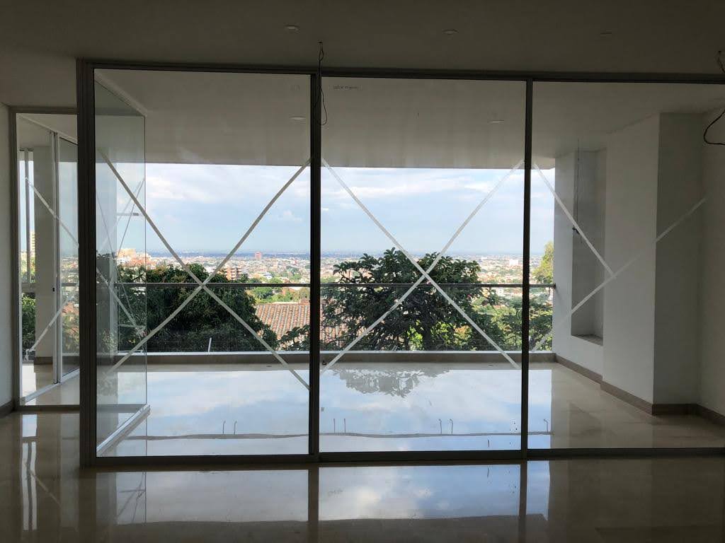 Apartamento en venta en Tejares Cristales, Cali · foto 7 de 14
