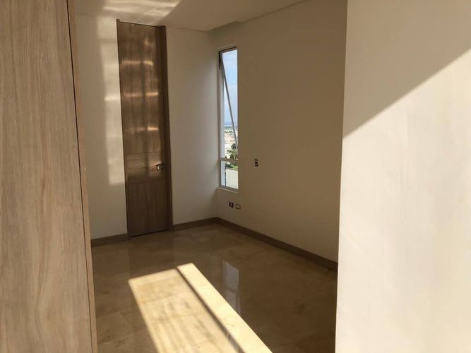 Apartamento en venta en Tejares Cristales, Cali · foto 9 de 14