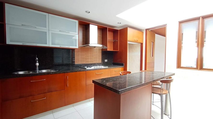 Apartamento en venta en Altos De Menga, Cali · foto 9 de 24