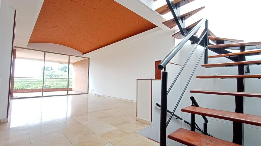 Apartamento en venta en Altos De Menga, Cali · foto 23 de 24