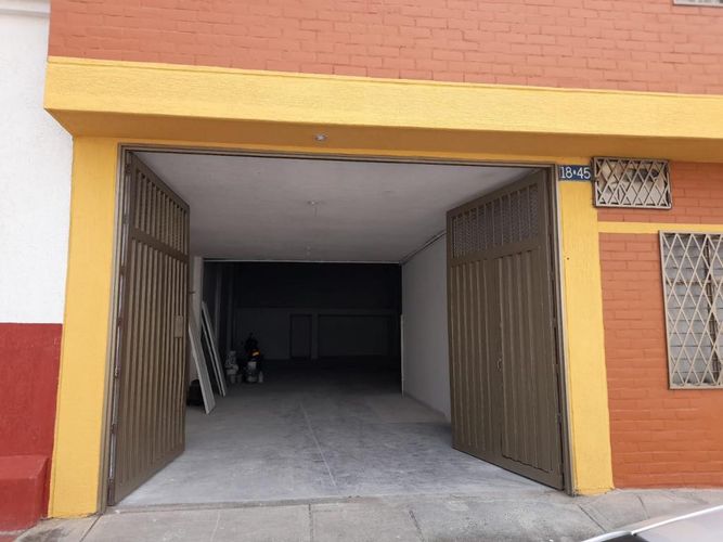 Bodega en venta en Guayaquil, Cali, 200 m² · foto 2 de 19