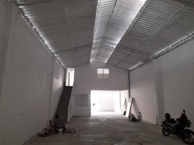 Bodega en venta en Guayaquil, Cali, 200 m² · foto 13 de 19