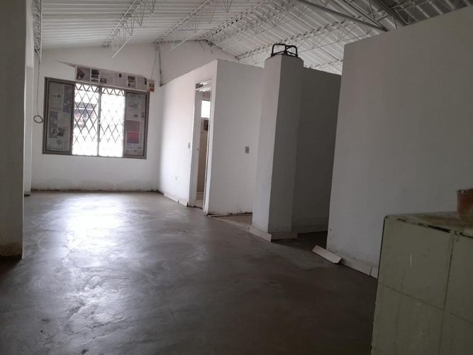 Bodega en venta en Guayaquil, Cali, 200 m² · foto 15 de 19