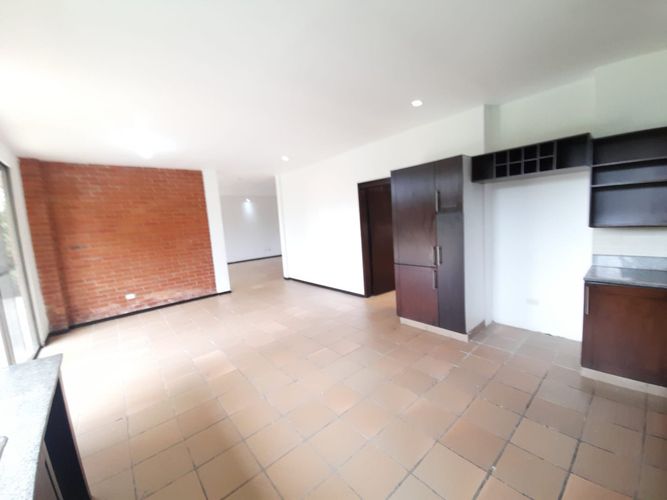 Casa de 4 alcobas en venta en La Morada, Jamundí, 265 m² · foto 13 de 24