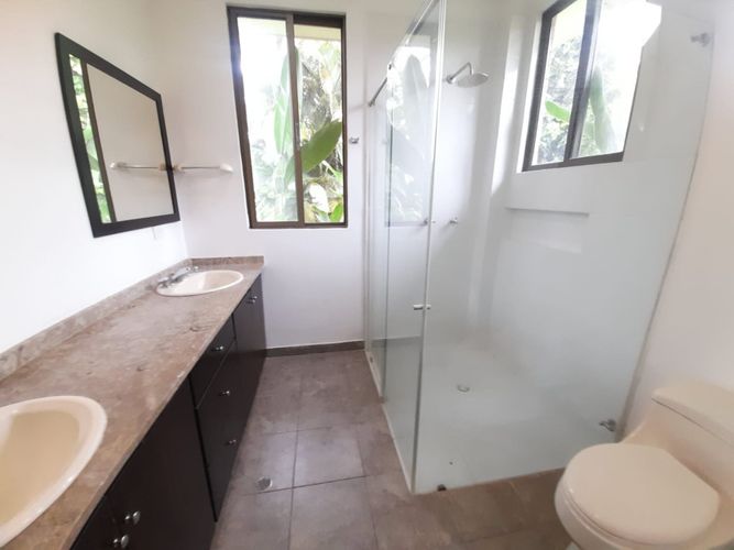 Casa de 4 alcobas en venta en La Morada, Jamundí, 265 m² · foto 19 de 24