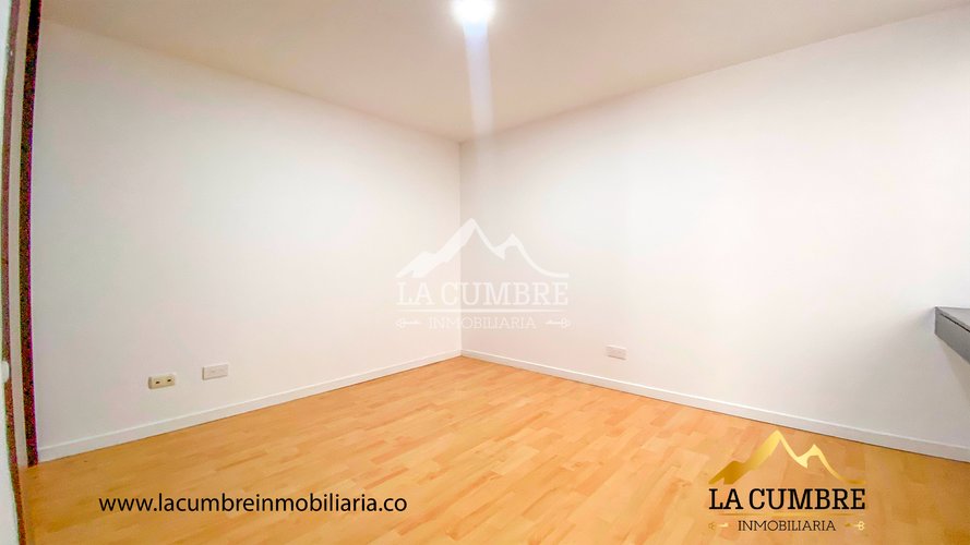 Apartamento de 3 alcobas en arriendo en Los Balsos, Medellín, 110 m² · foto 8 de 14