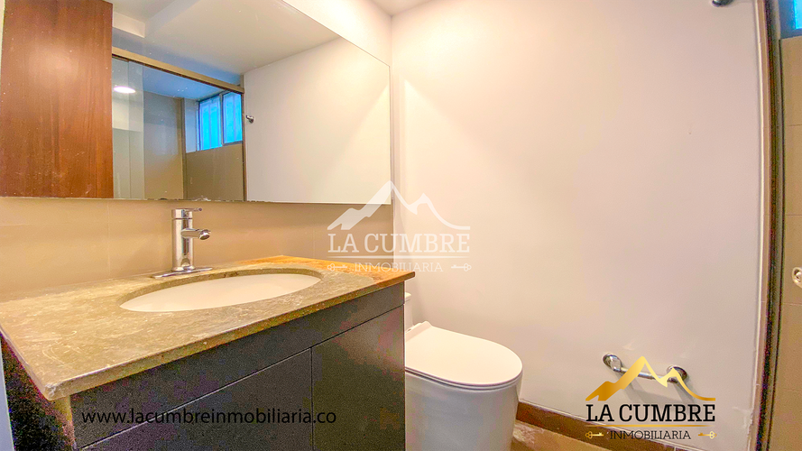 Apartamento de 3 alcobas en arriendo en Los Balsos, Medellín, 110 m² · foto 11 de 14