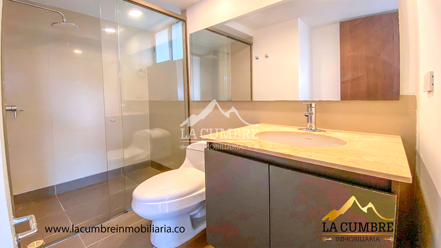 Apartamento de 3 alcobas en arriendo en Los Balsos, Medellín, 110 m² · foto 13 de 14