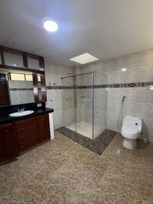 Casa en venta en El Ingenio, Cali, 685 m² · foto 5 de 12