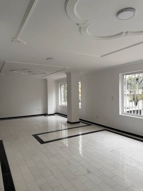 Casa en venta en El Ingenio, Cali, 685 m² · foto 9 de 12