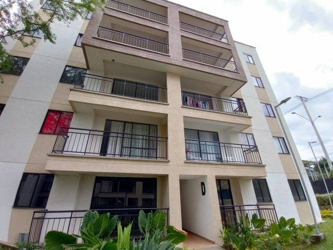 Apartamento en venta en Ciudad Pacífica, Cali · foto 3 de 24