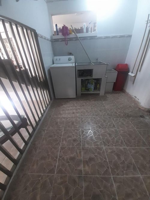 Casa de 5 alcobas en venta en Primero De Mayo, Cali, 300 m² · foto 9 de 24