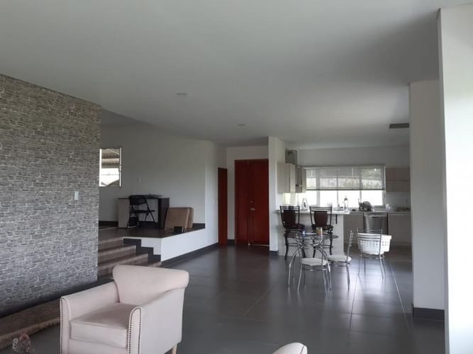 Casa de 3 alcobas en venta en San Antonio, Jamundí, 450 m² · foto 11 de 24