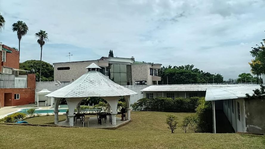 Casa de 10 alcobas en venta en Ciudad Jardin, Cali, 600 m² · foto 12 de 24