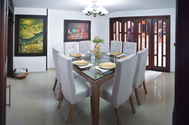 Casa de 4 alcobas en venta en Lagos Del Cacique, Bucaramanga, 380 m² · foto 7 de 24