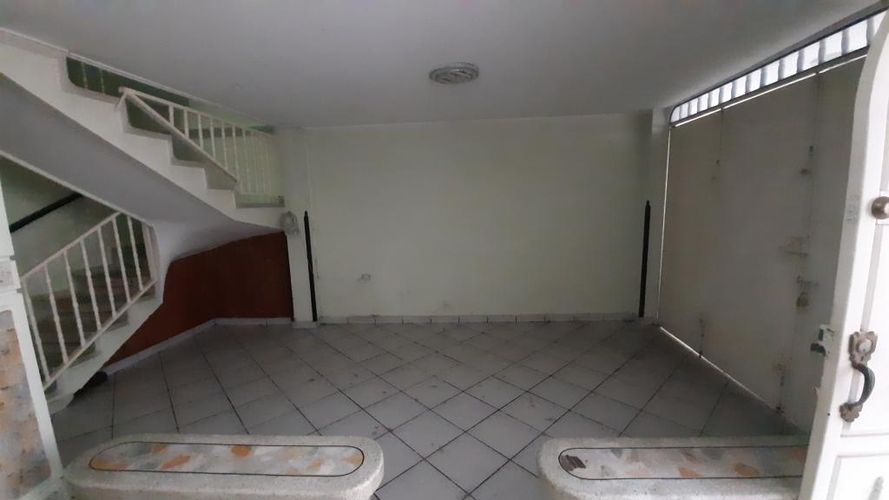 Casa de 4 alcobas en venta en Asturias, Bucaramanga, 99 m² · foto 5 de 24