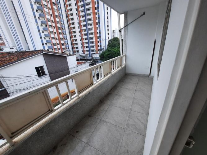 Casa de 4 alcobas en venta en Asturias, Bucaramanga, 99 m² · foto 10 de 24