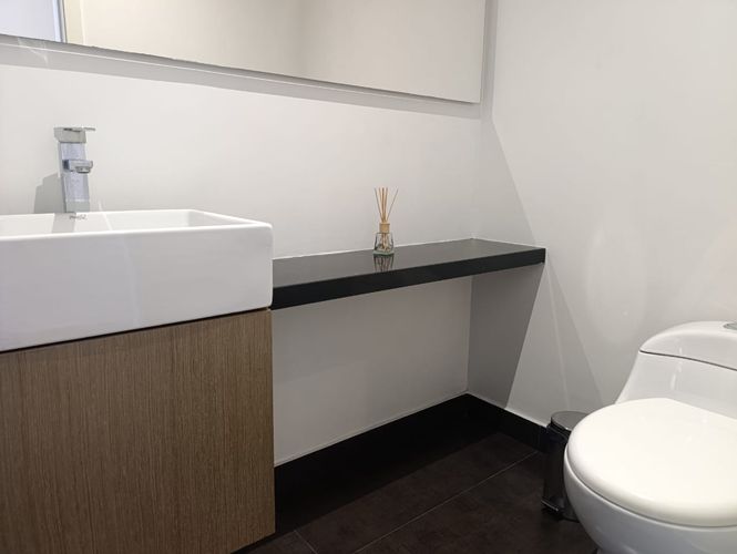 Apartamento de 3 alcobas en venta en Urbanización Las Cumbres, Medellín, 187 m² · foto 18 de 20