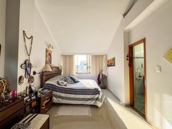 Apartamento de 4 alcobas en venta en Sotomayor, Bucaramanga, 175 m² · foto 13 de 20