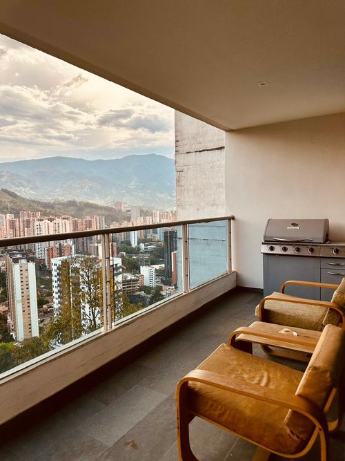 Apartamento de 2 alcobas en venta en Aves Maria, Sabaneta, 119 m² · foto 6 de 24