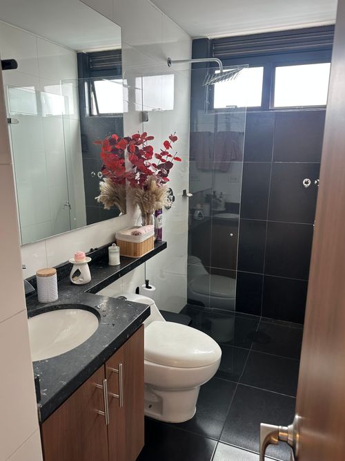 Apartamento de 2 alcobas en venta en Engativá, Bogotá, 62 m² · foto 8 de 16