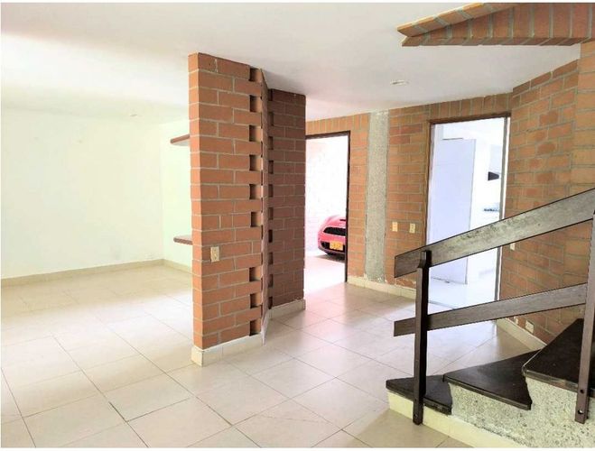 Casa en venta en Loma Del Escobero, Envigado · foto 4 de 17