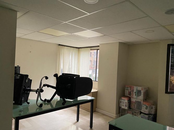 Oficina en venta en Sotomayor, Bucaramanga, 420 m² · foto 18 de 19