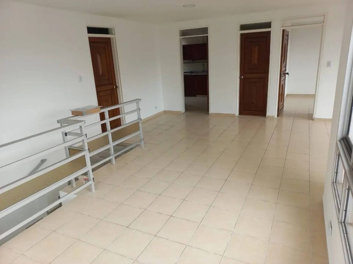 Casa en venta en Jardin I Etapa, Pereira · foto 7 de 17