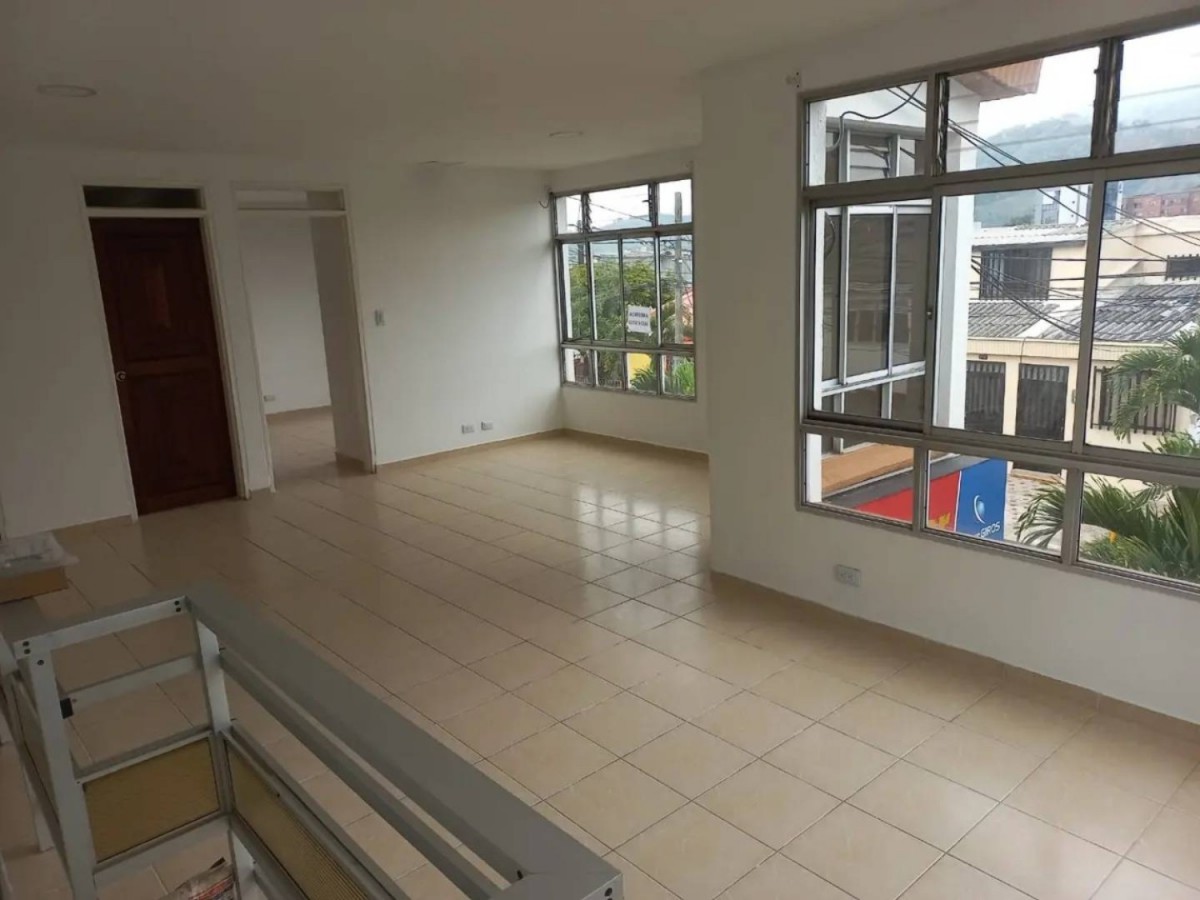 Casa en venta en Jardin I Etapa, Pereira · foto 10 de 17
