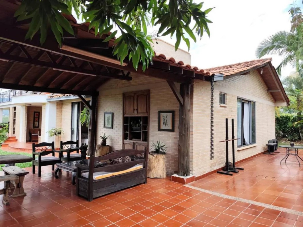 Casa en venta en Cerritos, Pereira · foto 4 de 21