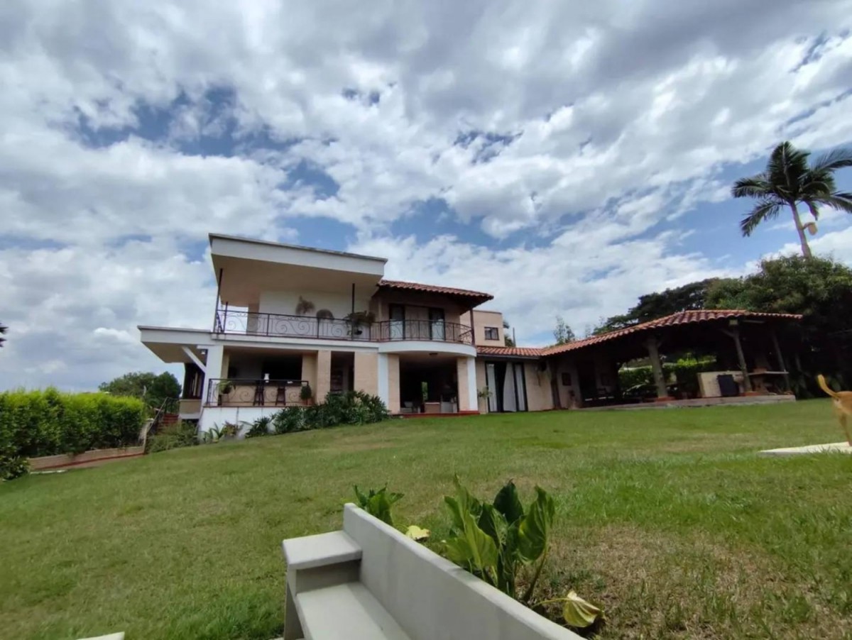 Casa en venta en Cerritos, Pereira · foto 12 de 21