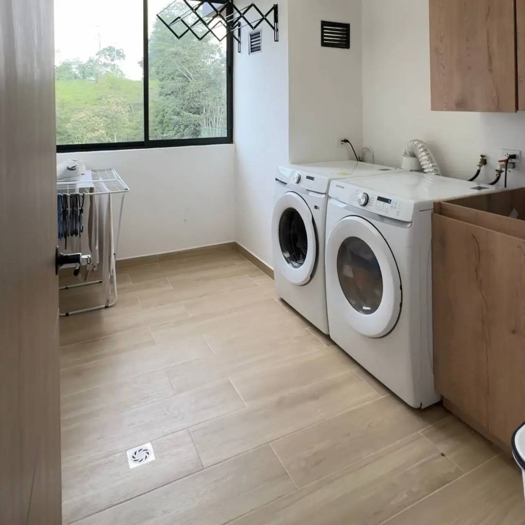 Casa en venta en Tribunas Corcega, Pereira · foto 13 de 17