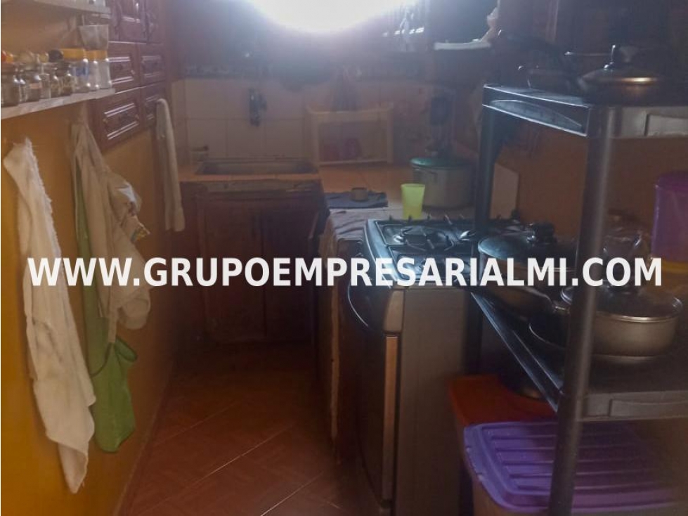 Apartaestudio for sale in El salvador, Medellín 4