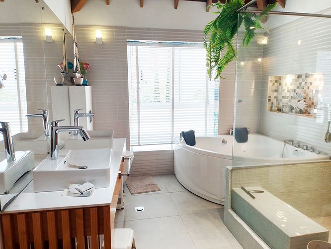Casa de 5 alcobas en venta en El Poblado, Medellín, 520 m² · foto 14 de 18