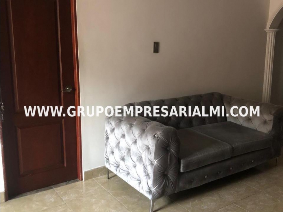 Apartaestudio en venta en Robledo, Medellín 3