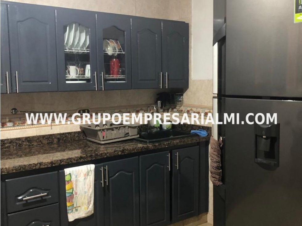 Apartaestudio en venta en Robledo, Medellín 5
