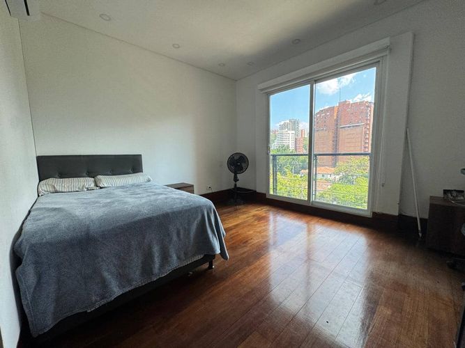 Apartamento de 4 alcobas en venta en Aguacatal, Cali, 320 m² · foto 13 de 18