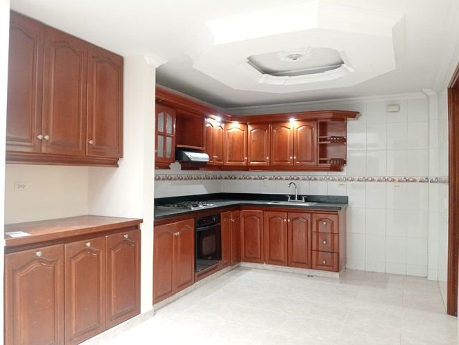 Oficina en arriendo en Laureles, Medellín, 335 m² · foto 5 de 19