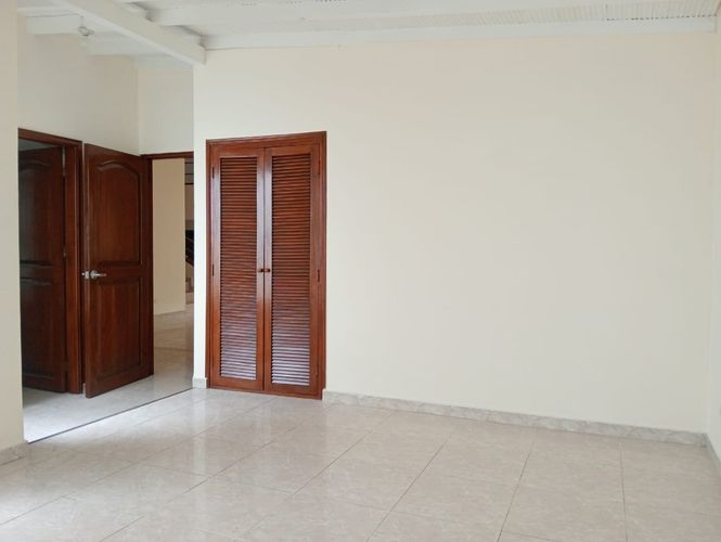 Oficina en arriendo en Laureles, Medellín, 335 m² · foto 10 de 19
