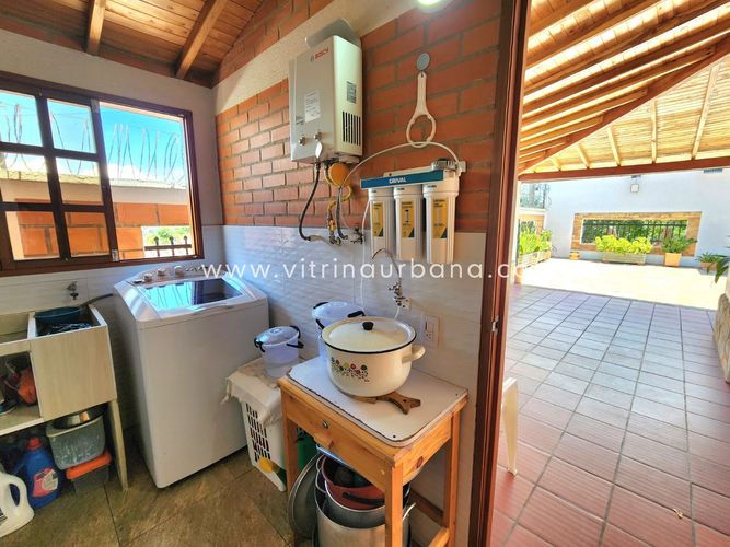 Casa de 3 alcobas en venta en Ruitoque, Piedecuesta, 225 m² · foto 7 de 24