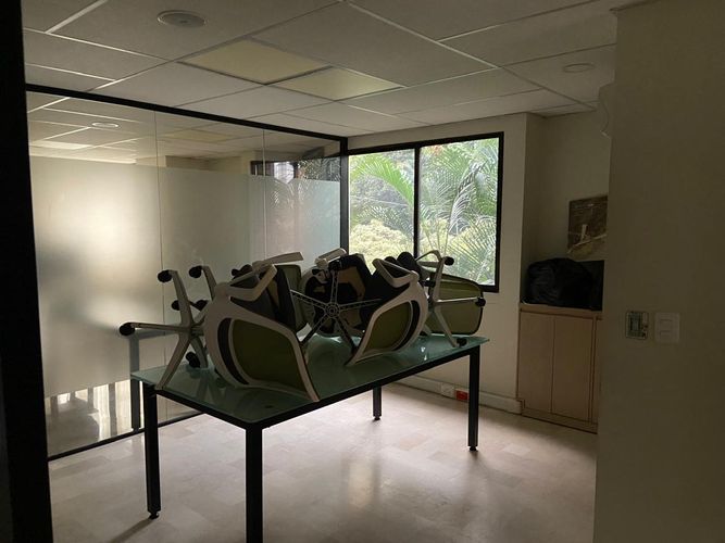 Oficina en arriendo en Sotomayor, Bucaramanga, 438 m² · foto 8 de 18