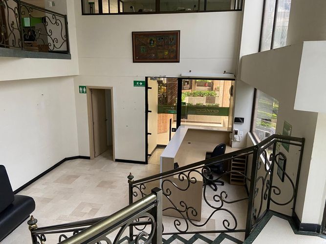 Oficina en arriendo en Sotomayor, Bucaramanga, 438 m² · foto 3 de 18