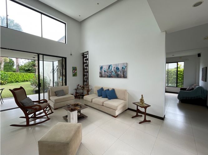 Casa de 3 alcobas en venta en Vía El Caimo, Armenia, 251 m² · foto 6 de 24